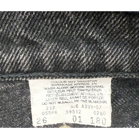 Vintage 90 Levis Jeans Women 25 Black 512 Slim Tapered Leg Cotton Canada Made - Picture 4 of 9